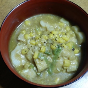 生姜効かせて❤絹豆腐のカレー味噌汁❤